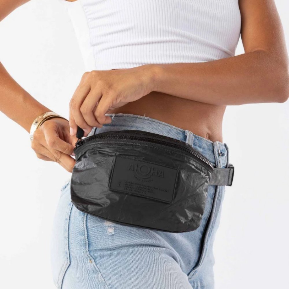 ALOHA COLLECTION Mini Hip Pack Black